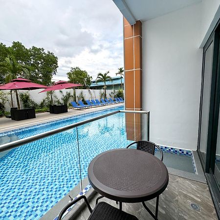 Venus Royale Hotel Корон Екстер'єр фото